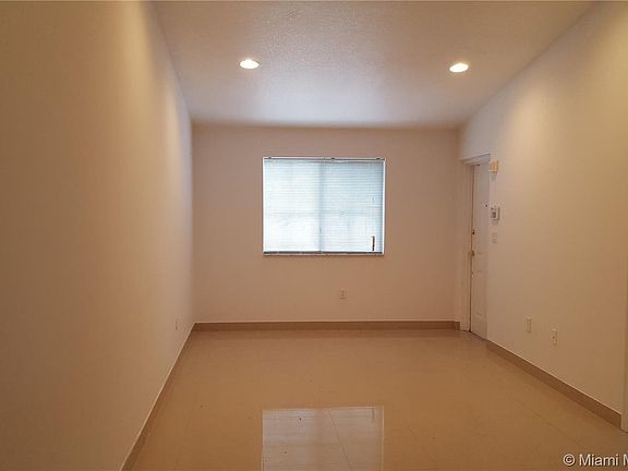 2nd image of 1261 SE 28th Ct Unit 205