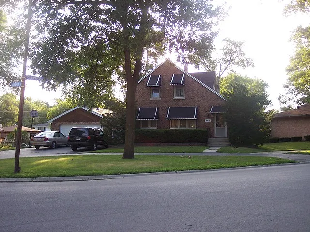 14415 Maryland Ave photo 1