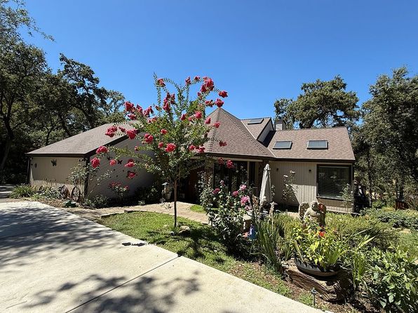 22174 Jennifer Dr