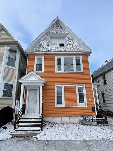918-920 W Windlake Ave. (4 Unit) Photo 1