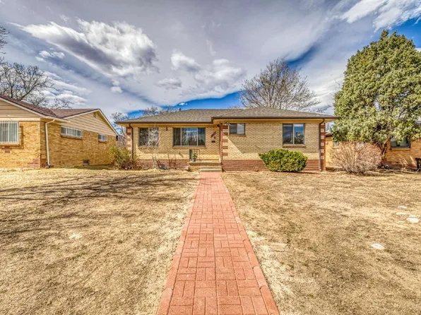 2391 Jamaica St, Aurora, CO 80010