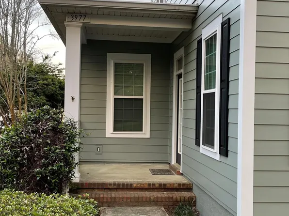 3977 Four Oaks Blvd, Tallahassee, FL 32311