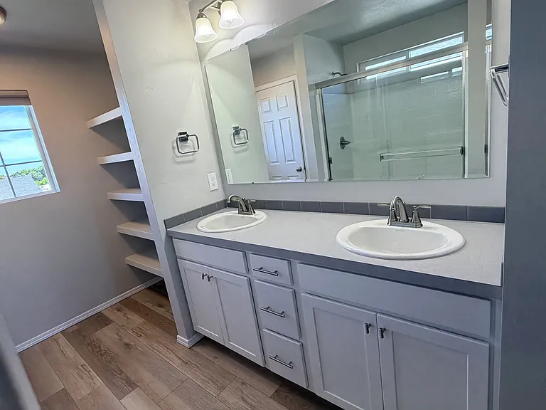 659 W Wolf Willow — Photo 13