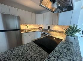 2302 S Manhattan Ave