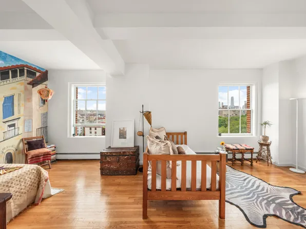 143 Avenue B 7C image 3 of 12
