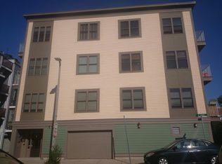88 B St UNIT 301, South Boston, MA 02127