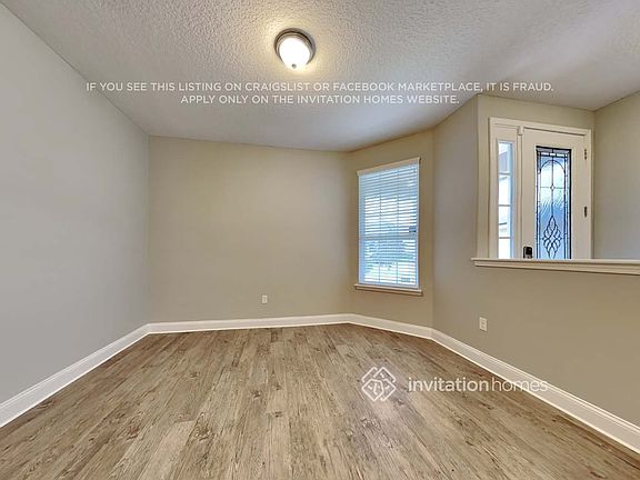4th image of 832 Glendale Ln