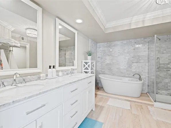 4261 Shetland CT #A102, NAPLES, FL 34112