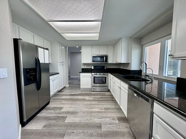 39739 Creative Dr — Photo 16