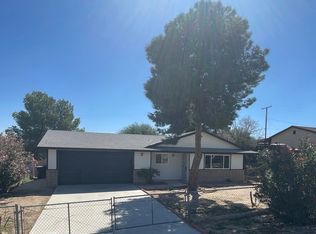 16225 Pepper Tree Dr, Victorville, CA 92394