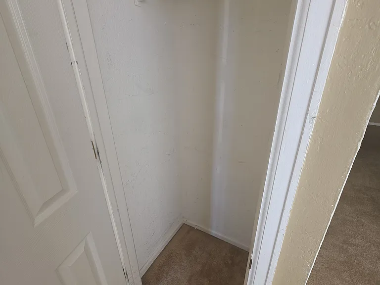 9150 E Arbor Cir #F — Photo 8
