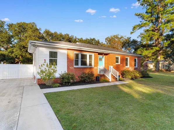 221 Bragdon Ave., Georgetown, SC 29440