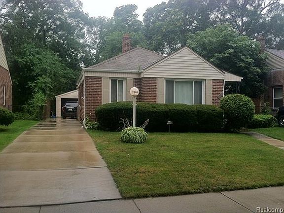 2nd image of 18437 Margareta St