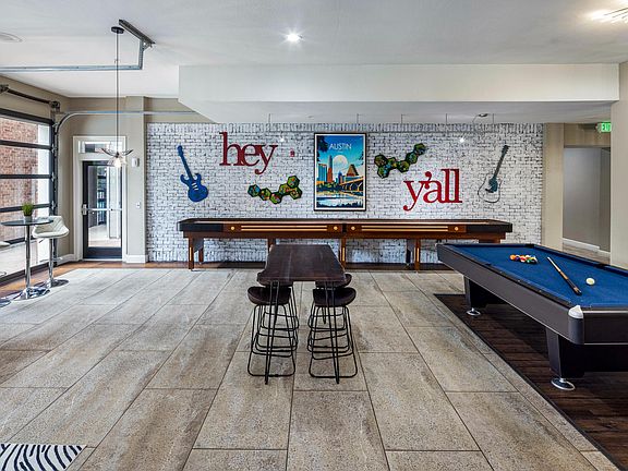 Eastside_amenity_lounge 14