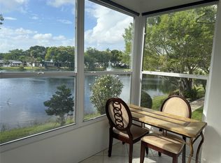 3531 NW 50th Ave APT 512, Lauderdale Lakes, FL 33319