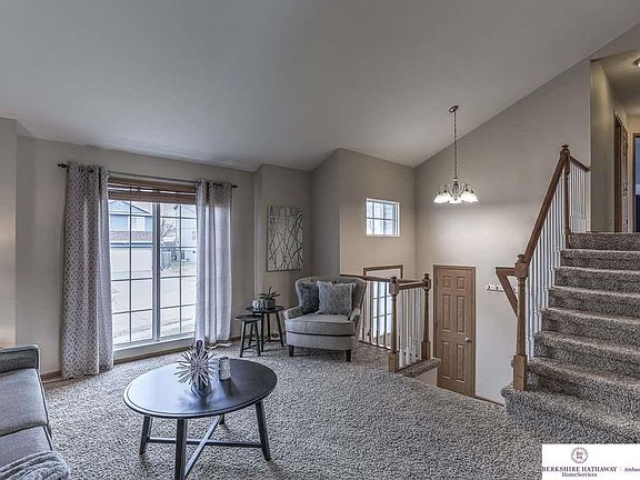 4th image of 14509 Meredith Ave