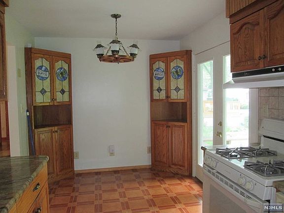 Dining Area with Doors to Deck