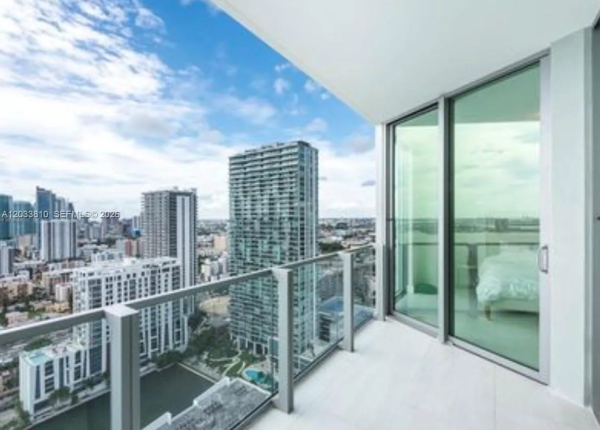 Biscayne Beach Condo — Photo 2