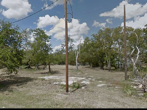 L&B Street View