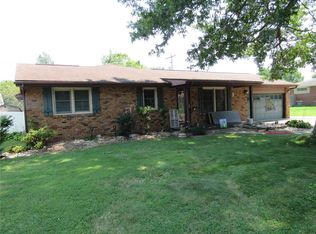 425 Oregon St, Bethalto, IL