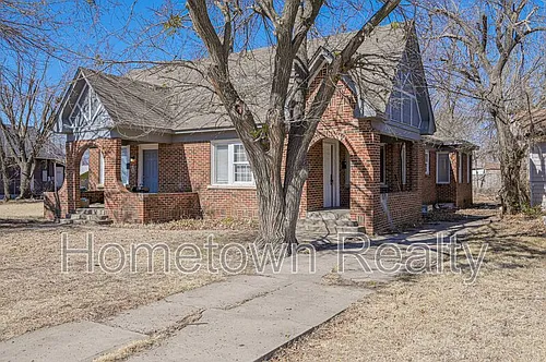 1605 NW 29th St Photo 1