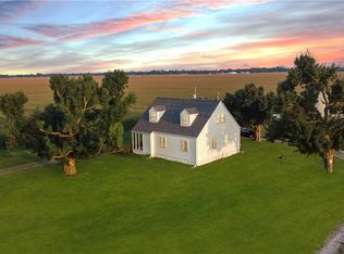 3512 E County Road 900n, Mattoon, IL 61938