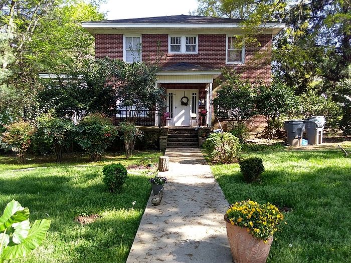 1st image of 501 Twin Dr #B