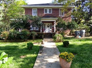 501 Twin Dr #B, Spartanburg, SC 29302