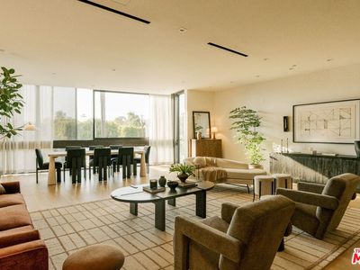 702 N Doheny Dr #302, West Hollywood, CA, 90069
