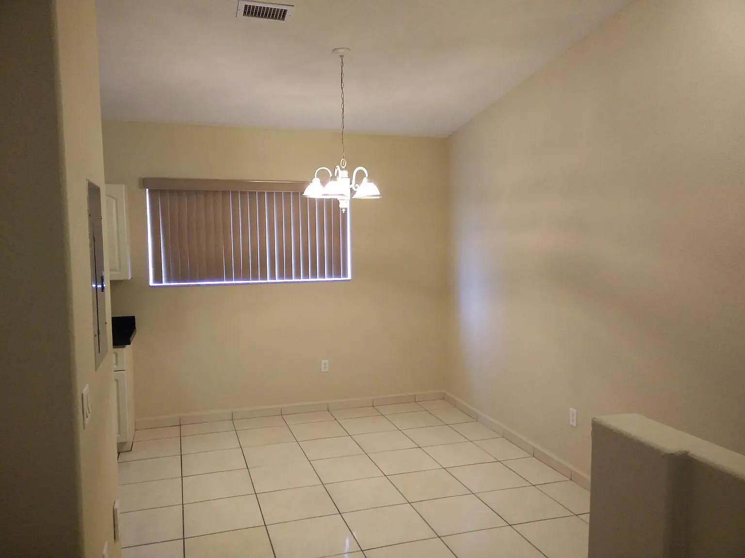 2 bed, 966 sqft, $2,250 — Photo 3