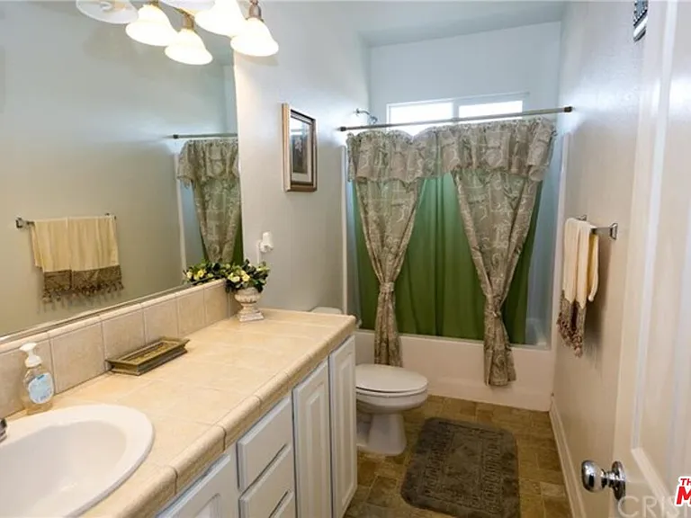 6106 W Avenue K1 — Photo 14