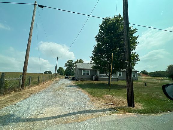 3rd image of 7189 Owens Pike