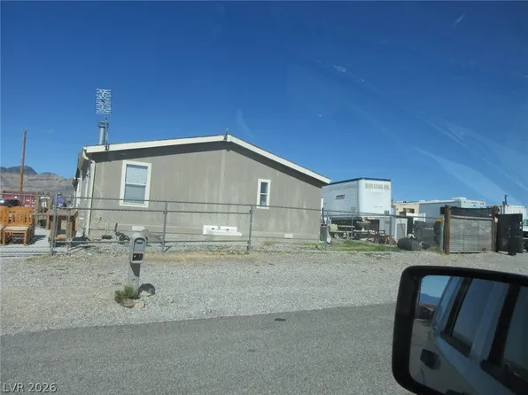 6440 N Park Retiro, Pahrump, NV 89060