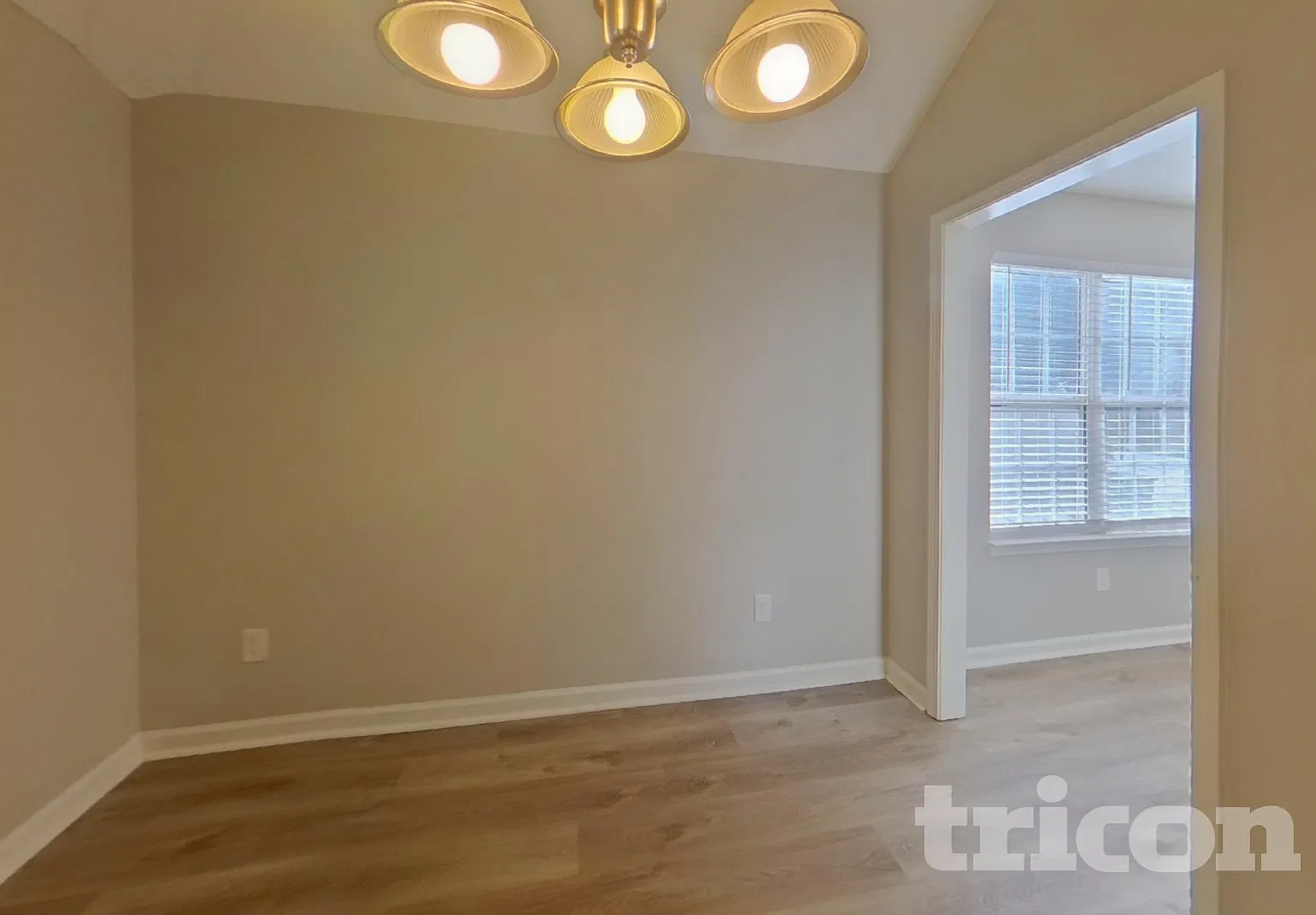 333 Summit Lane Riverdale GA — Photo 4