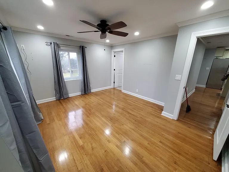 1st floor master bedroom