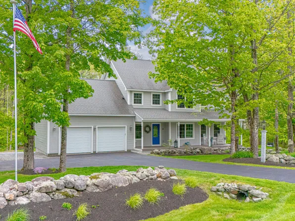 13 Spoondrift Road, Falmouth, ME 04105