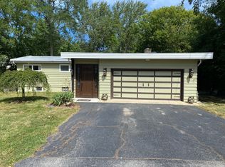 444 38th St, Downers Grove, IL 60515