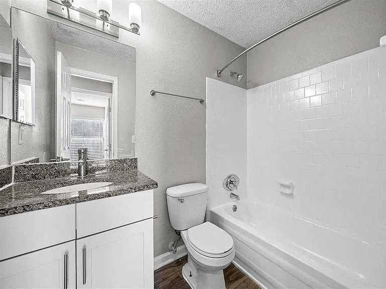 Concord Crossing Apartments — Photo 24