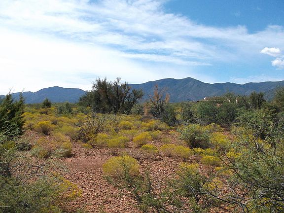 2nd image of 2780 S Quail Run