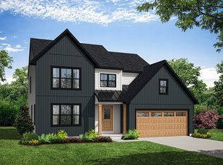 12 Family Dr, Carlisle, PA 17013