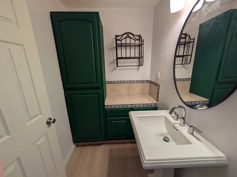4825 S Mill Ave — Photo 10