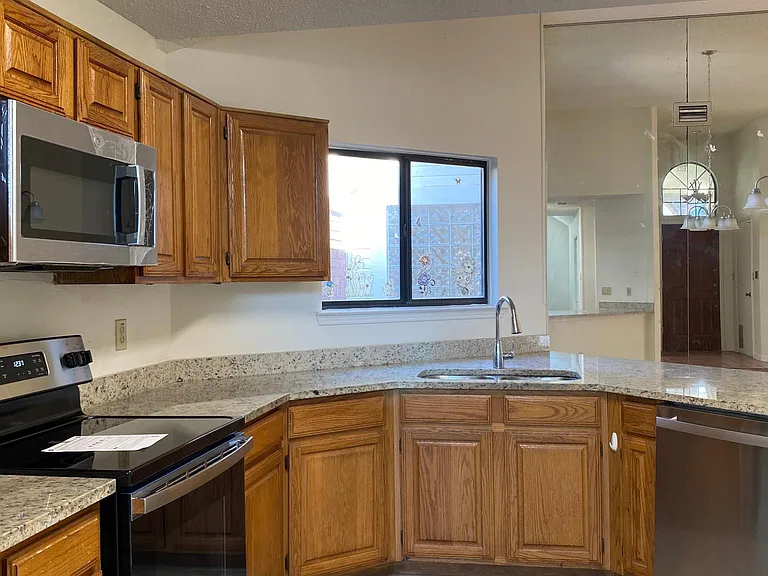 9414 Ruidosa Trl — Photo 4