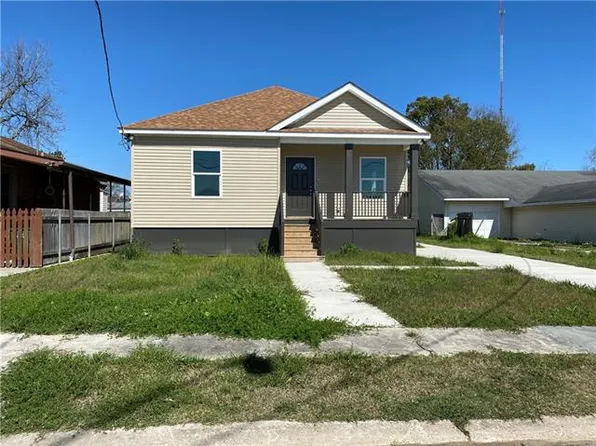 1109 Isbell St, Gretna, LA 70053