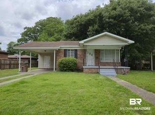 75 Picardy St, Mobile, AL 36607