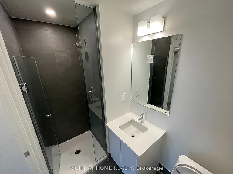 495 Logan Ave #412 — Photo 26