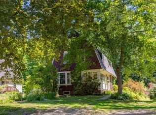 37 Cottage Pl, Westbrook, ME 04092