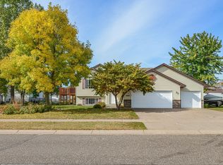 37880 Harvester Ave, North Branch, MN 55056