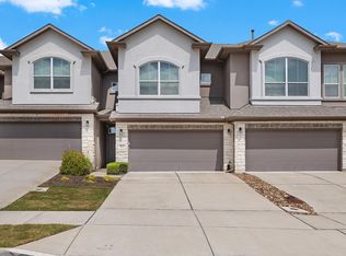 422 Epiphany Ln, Pflugerville, TX 78660