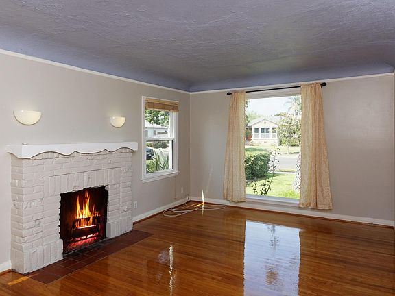 4th image of 5724 Irvine Ave