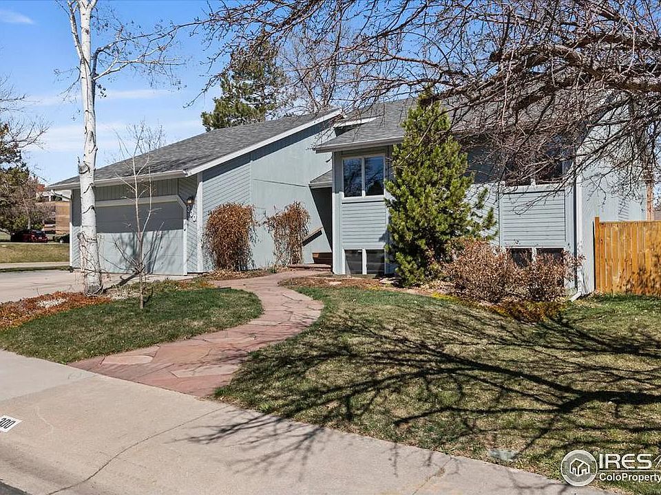 1st image of 300 Bowline Ct